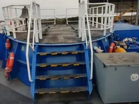 Kapal anak kapal untuk dijual