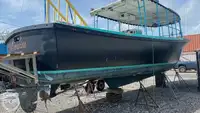 Kapal pelayaran untuk dijual