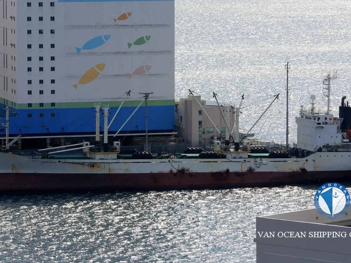 Kapal peti sejuk untuk dijual