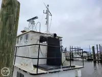 Kapal bekalan untuk dijual