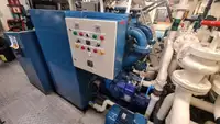 Kapal bekalan untuk dijual