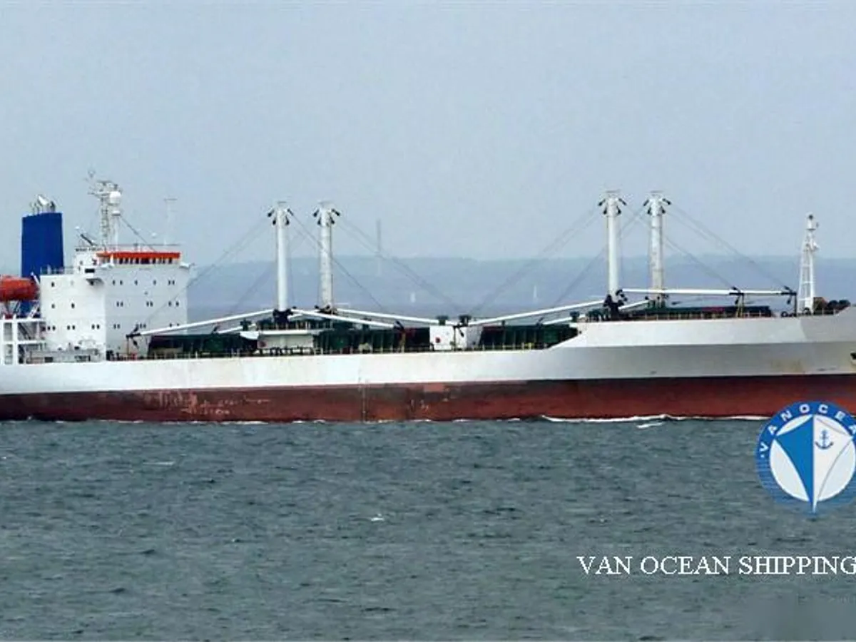 Kapal peti sejuk untuk dijual