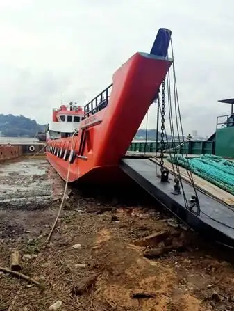 Kapal pendaratan, tangki untuk dijual