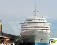 Kapal pelayaran untuk dijual