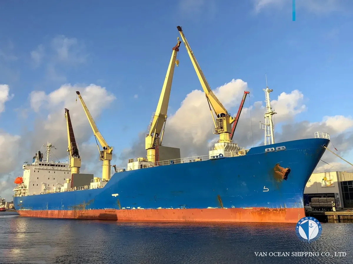 Kapal peti sejuk untuk dijual