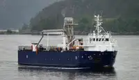 Kapal reefer untuk jualan
