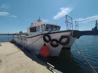 Kapal anak kapal untuk dijual