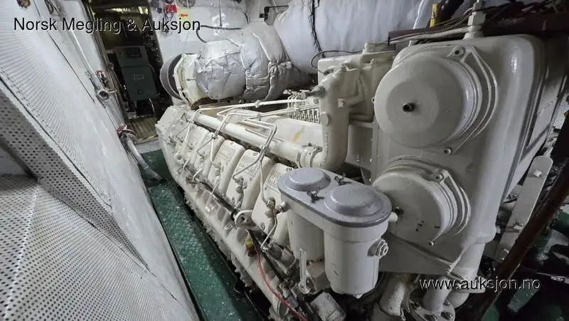 Kapal layar untuk dijual