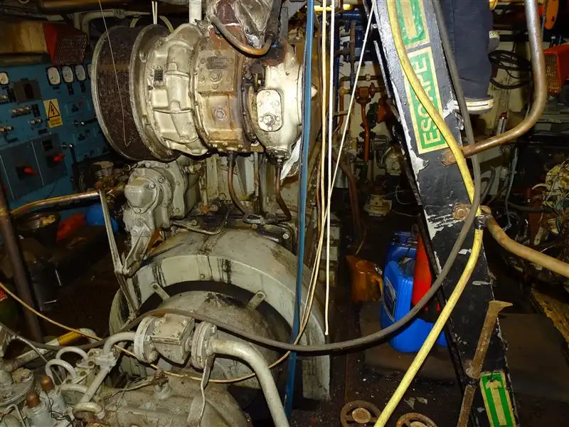 Kapal kerja untuk dijual