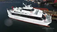 Katamaran untuk jualan