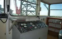 Kapal LNG untuk dijual
