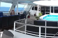 Kapal pelayaran untuk dijual