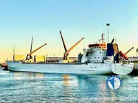 Kapal peti sejuk untuk dijual