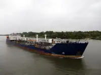 Oil/Chemical tanker untuk jualan