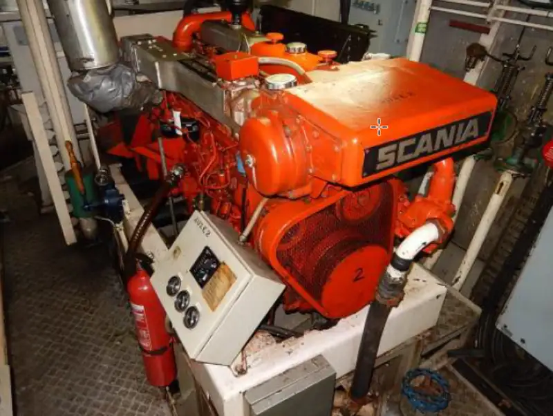 Kapal kerja untuk dijual