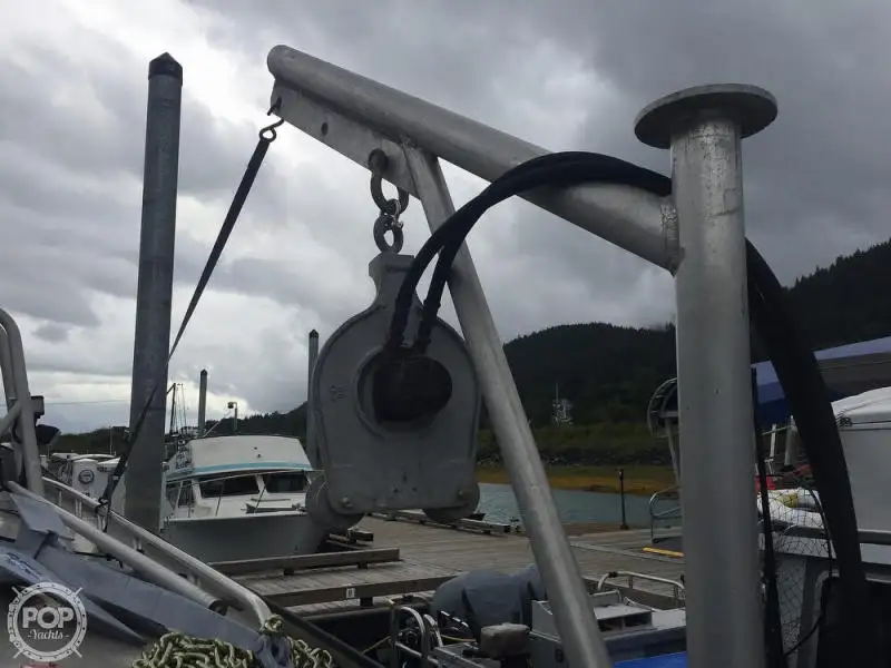 Kapal anak kapal untuk dijual