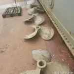 Kapal anak kapal untuk dijual