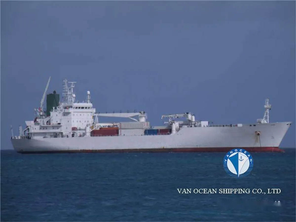 Kapal peti sejuk untuk dijual