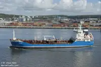 Oil/Chemical tanker untuk jualan