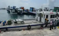 Kapal anak kapal untuk dijual