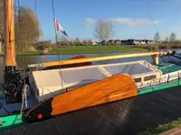 Tongkang untuk dijual