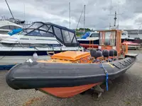 Kapal getah kaku untuk dijual