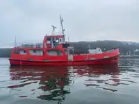 Kapal tinjauan untuk dijual