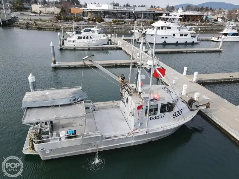 Kapal penyelamat untuk dijual
