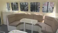 Bot peronda untuk jualan