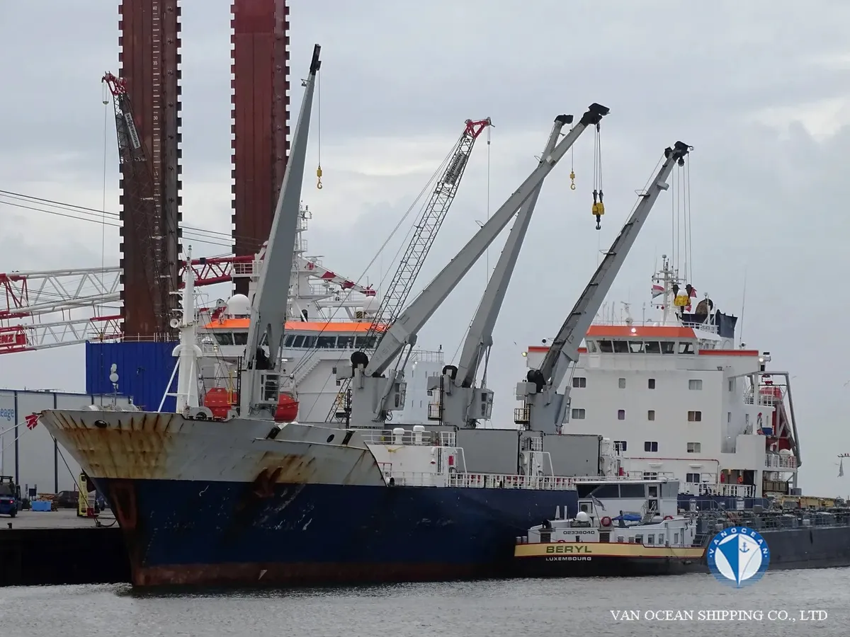 Kapal peti sejuk untuk dijual