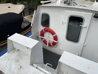 Kapal rondaan untuk dijual