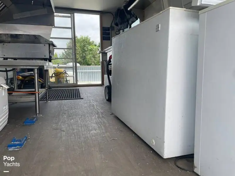 Kapal layar untuk dijual