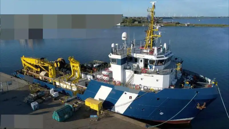 Kapal peti sejuk untuk dijual
