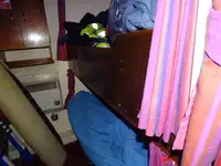 Kapal kerja untuk dijual