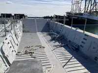 Kapal pendaratan, tangki untuk dijual