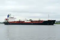 Oil/Chemical tanker untuk jualan