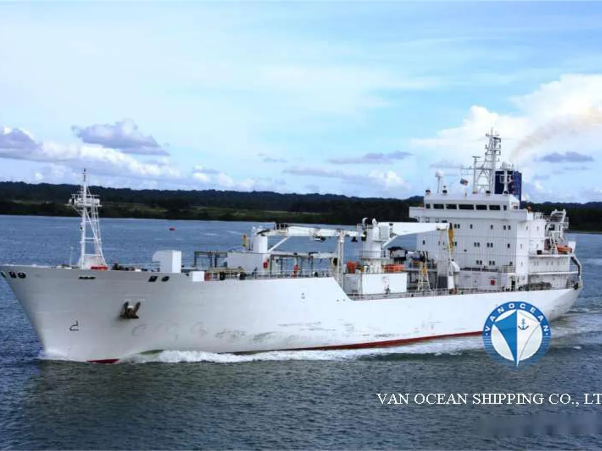 Kapal peti sejuk untuk dijual