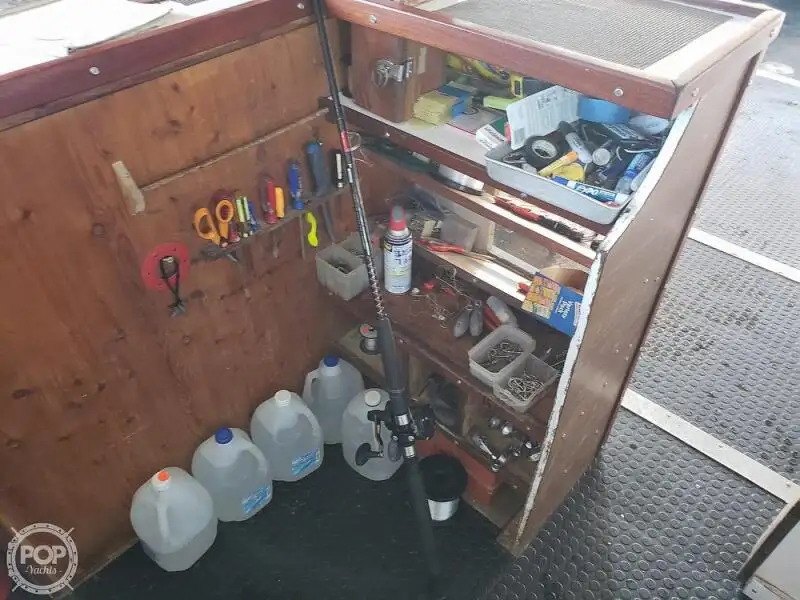 Kapal feri untuk dijual