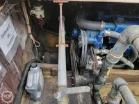 Kapal pelayaran untuk dijual