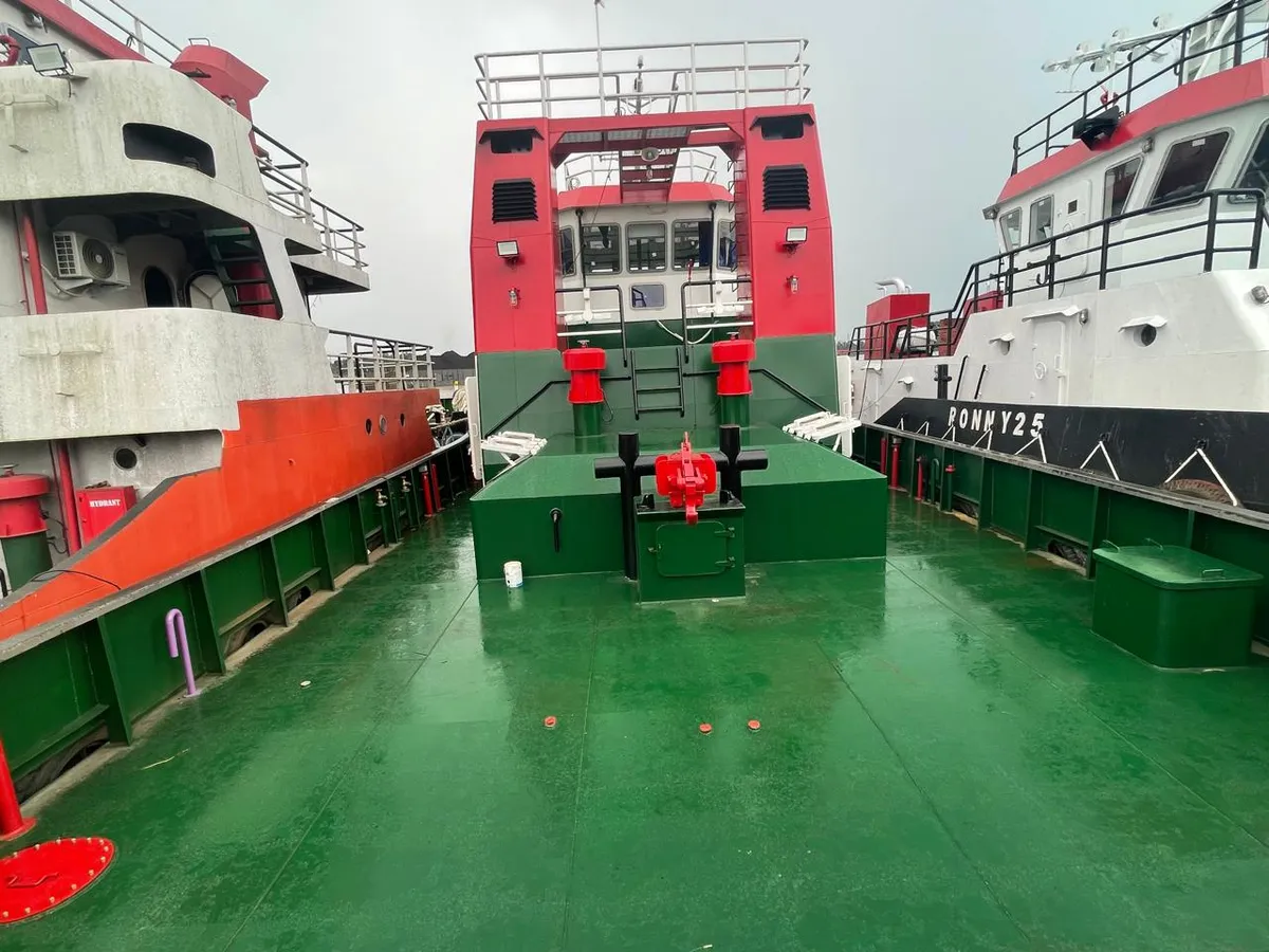 Tongkang untuk dijual
