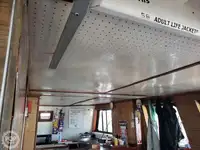 Kapal feri untuk dijual