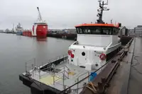 Kapal layar untuk dijual