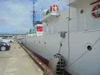 Kapal rondaan untuk dijual