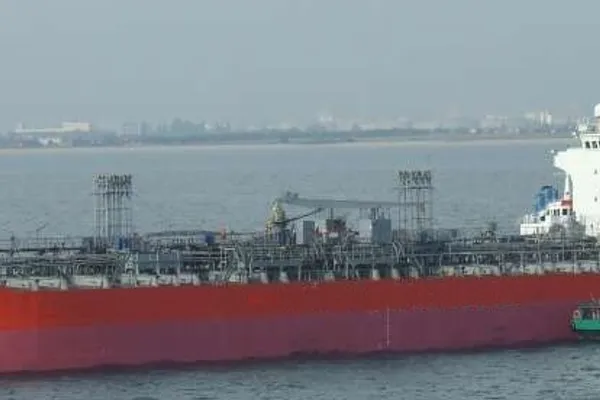 Oil/Chemical tanker for sale