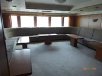 Kapal feri untuk dijual