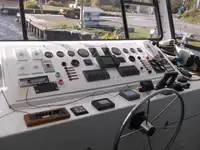 Kapal feri untuk dijual