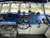 Kapal tinjauan untuk dijual