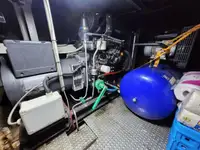 Kapal kerja untuk dijual
