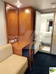 Kapal penginapan untuk dijual