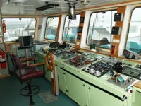 Kapal penyelidik untuk dijual
